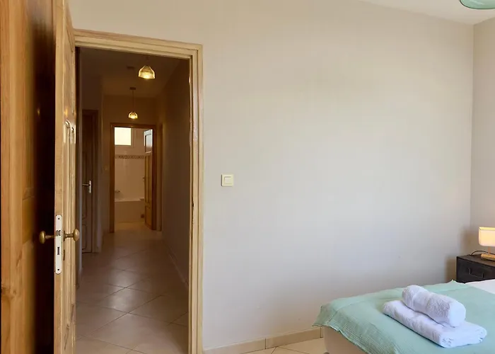 דירה *.* De U Nespulu Di Anghjulina *.* בורגו