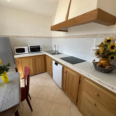 *.* De U Nespulu Di Anghjulina *.* * Borgo