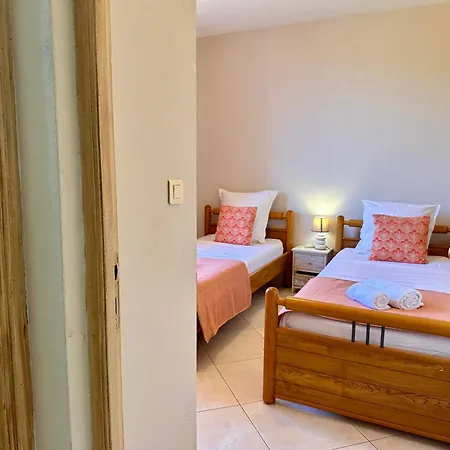 *.* De U Nespulu Di Anghjulina *.* * Borgo (Corsica)