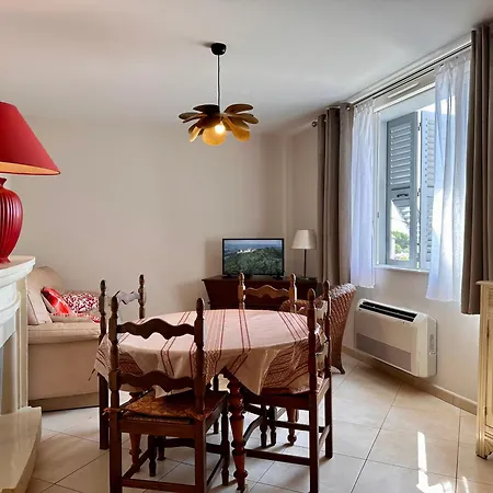 *.* De U Nespulu Di Anghjulina *.* Apartman Borgo