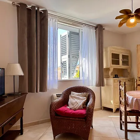 *.* De U Nespulu Di Anghjulina *.*