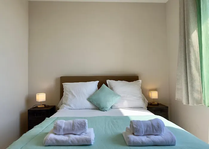 *.* De U Nespulu Di Anghjulina *.* 博尔戈