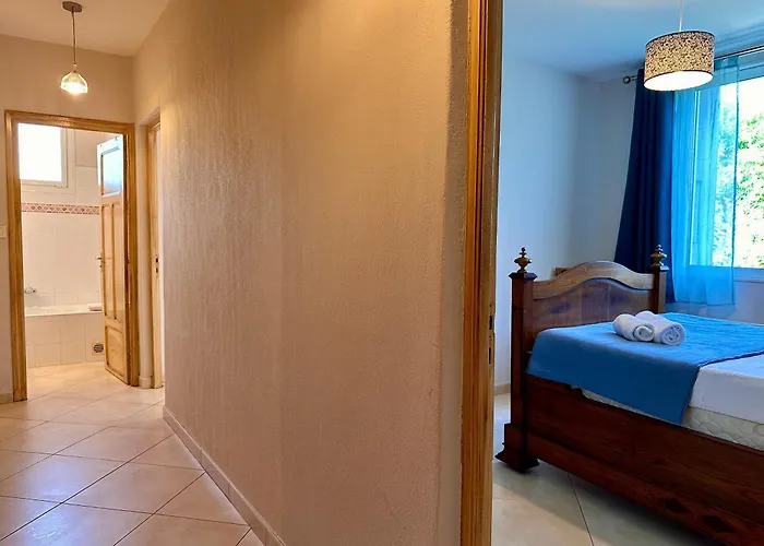 *.* De U Nespulu Di Anghjulina *.*