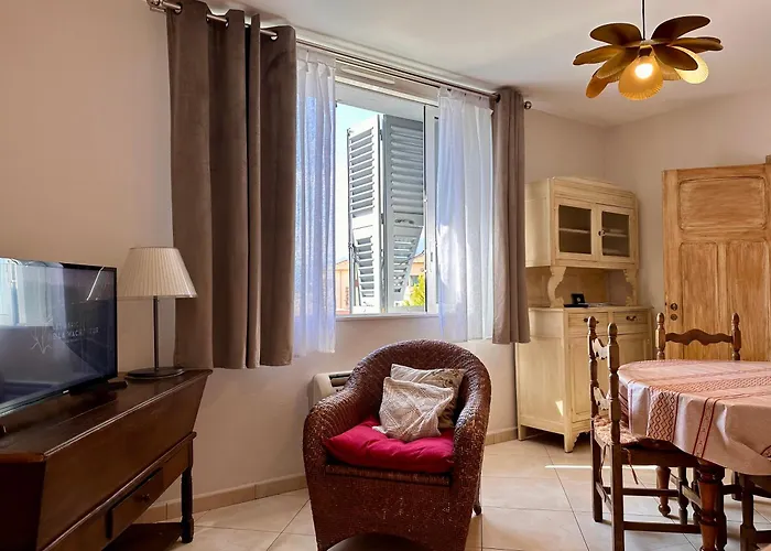 *.* De U Nespulu Di Anghjulina *.*